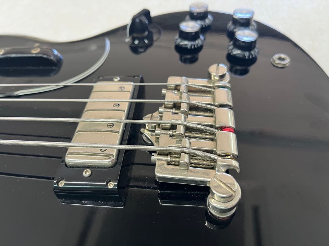 ショートスケール　Epiphone EB-3 Limited Edition