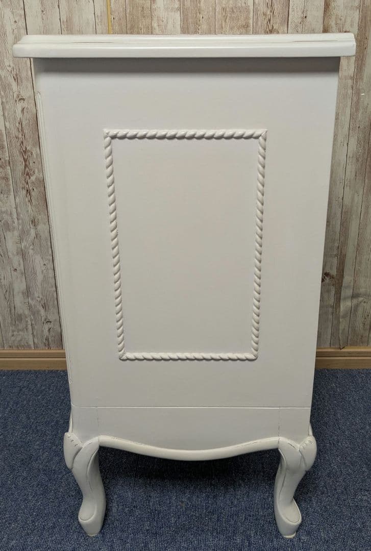 Rubanchou吉川ひなのリュバンシュ サイドチェスト テーブル直接引取り歓迎