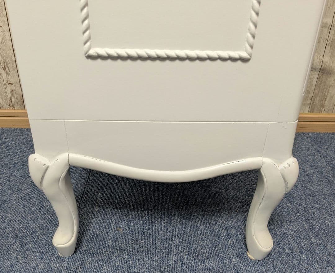 Rubanchou吉川ひなのリュバンシュ サイドチェスト テーブル直接引取り歓迎