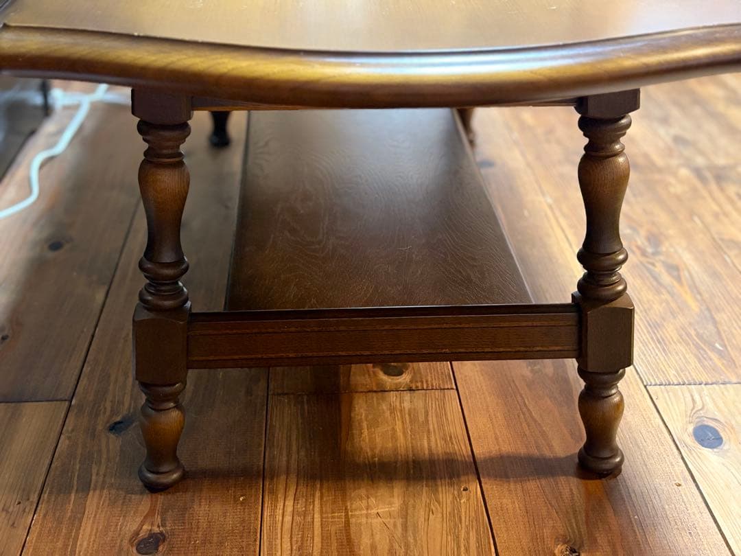 飛騨産業キツツキ　ローテーブル