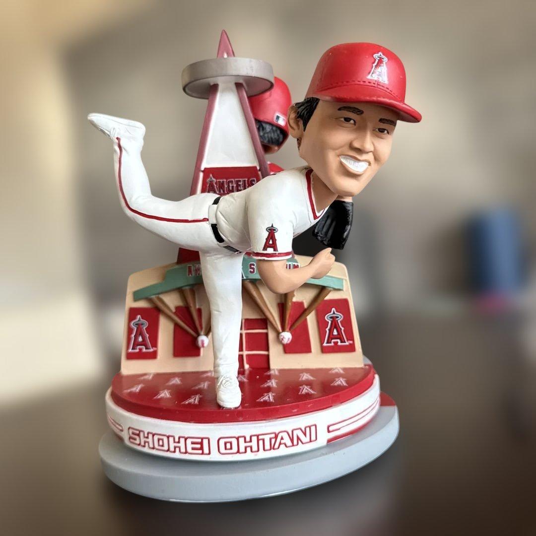【960個限定】 大谷翔平 回転式 MVP 二刀流 ボブルヘッド エンゼルス
