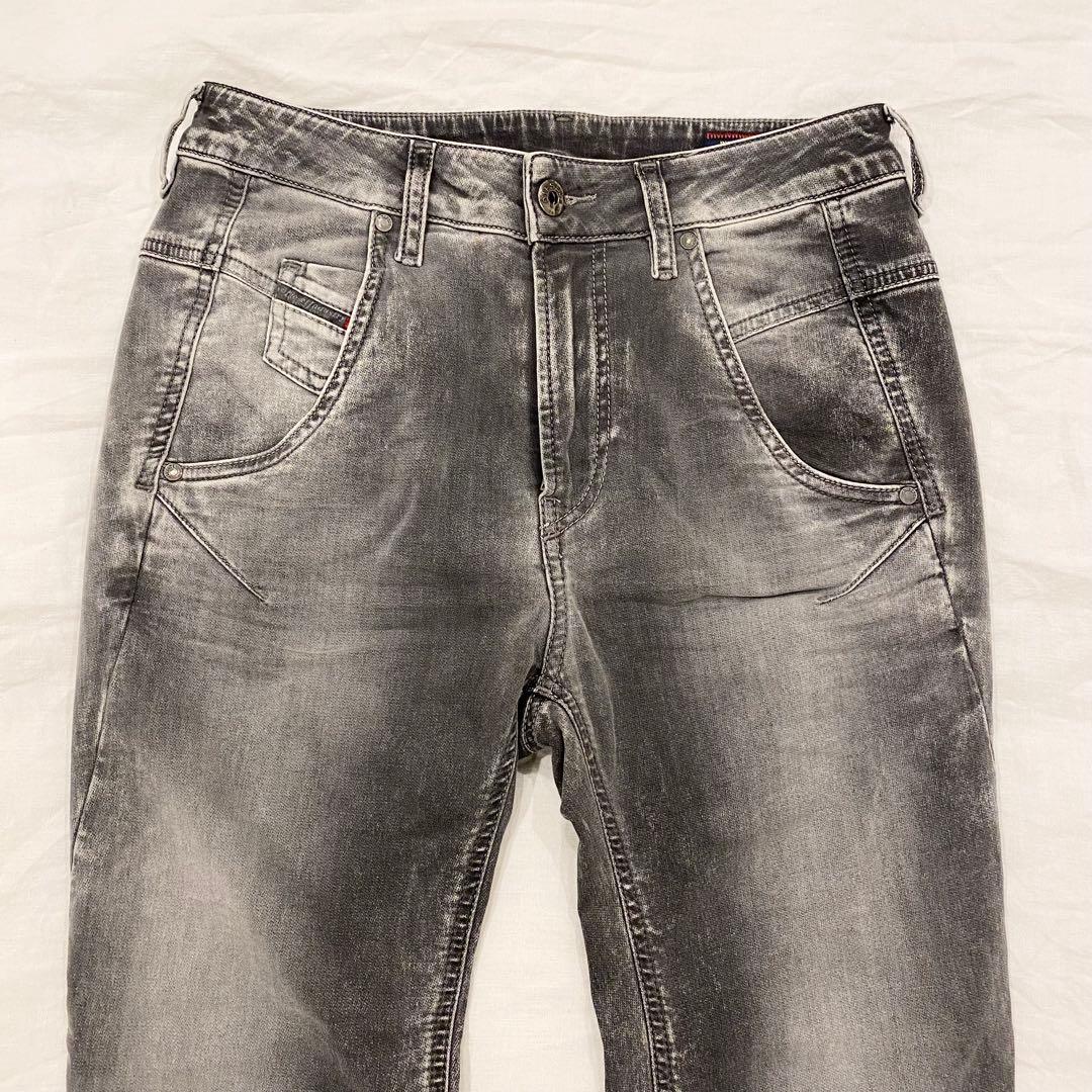 【新品タグ付】DIESEL ディーゼル FAYZA ジョグジーンズ 23 グレー