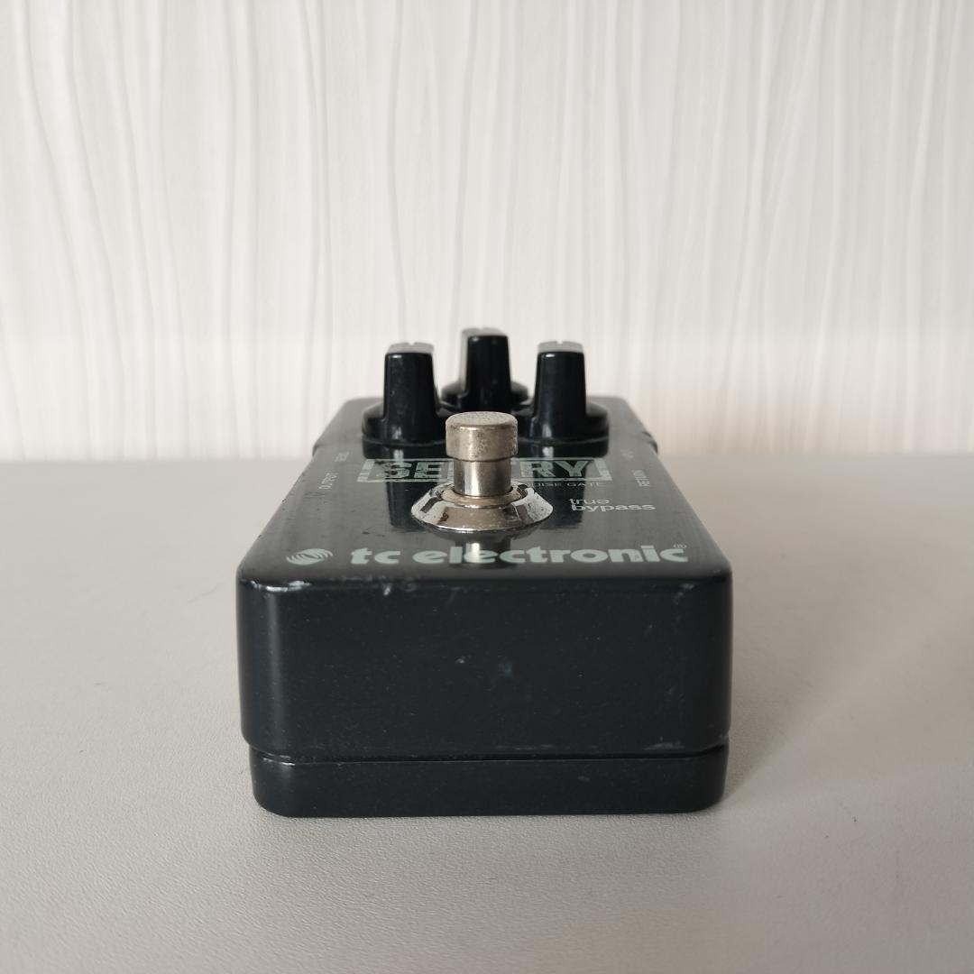 tc electronic SENTRY（ノイズゲート）