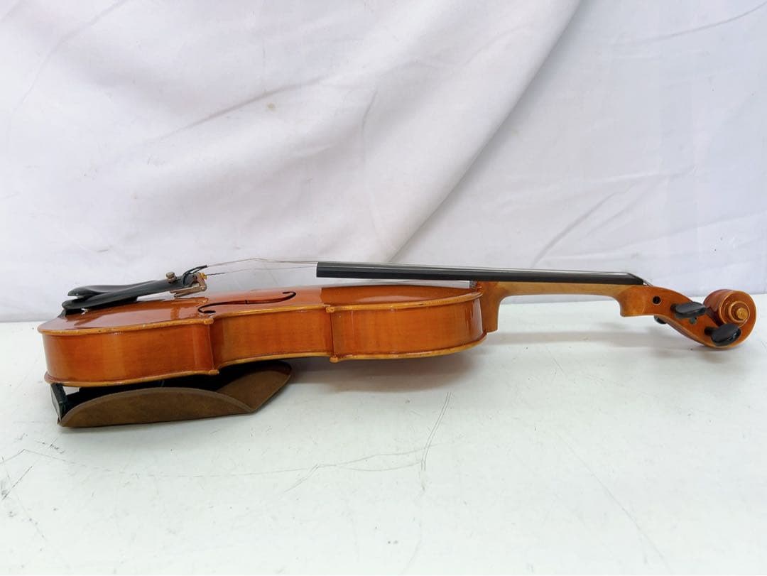 10B16 SUZUKI バイオリン　No. 330 1985年 1/2 スズキ