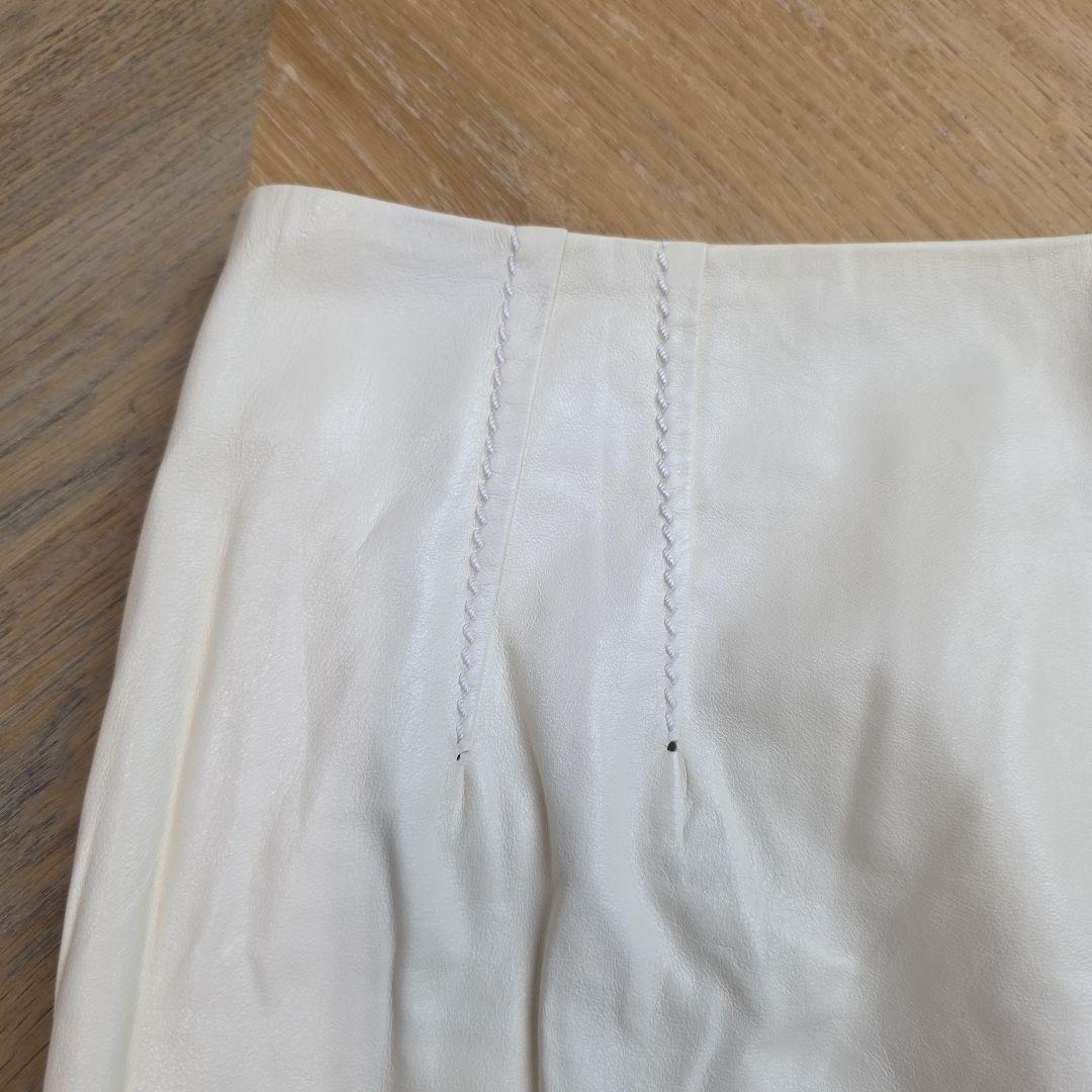 クリスチャンディオール　ホワイト 花柄 タイトスカート　羊革　シルク　y16
