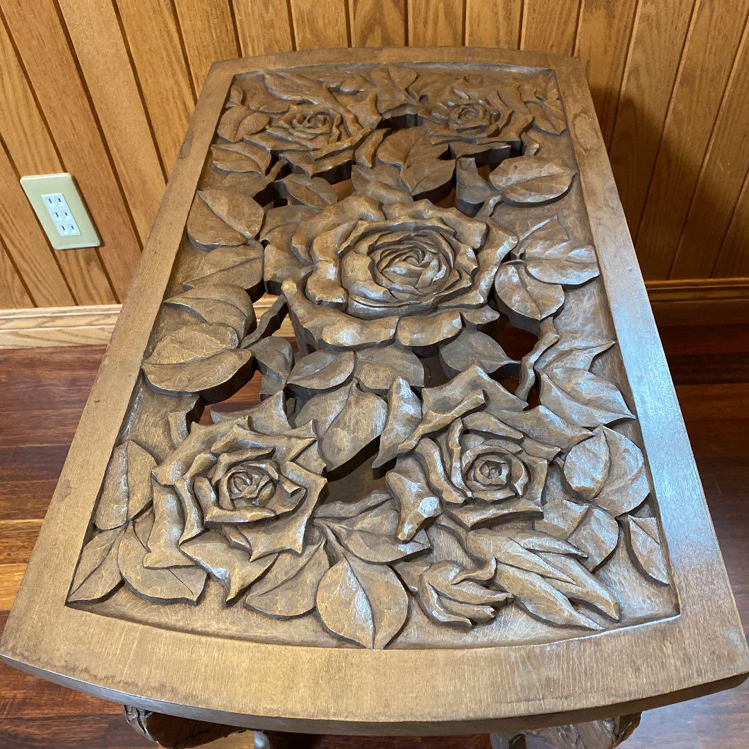 日光彫り、美しい薔薇のサイドテーブル、花台