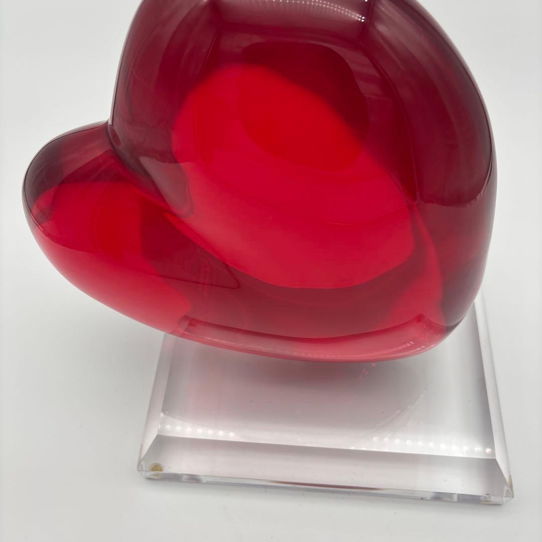 赤ハート型アクリル置物Shlomi Haziza PAULE 　高さ３０cm