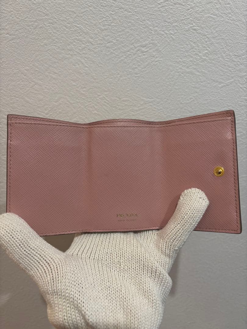 PRADA サフィアーノレザー 三つ折り財布 ピンクベージュ　バイカラー