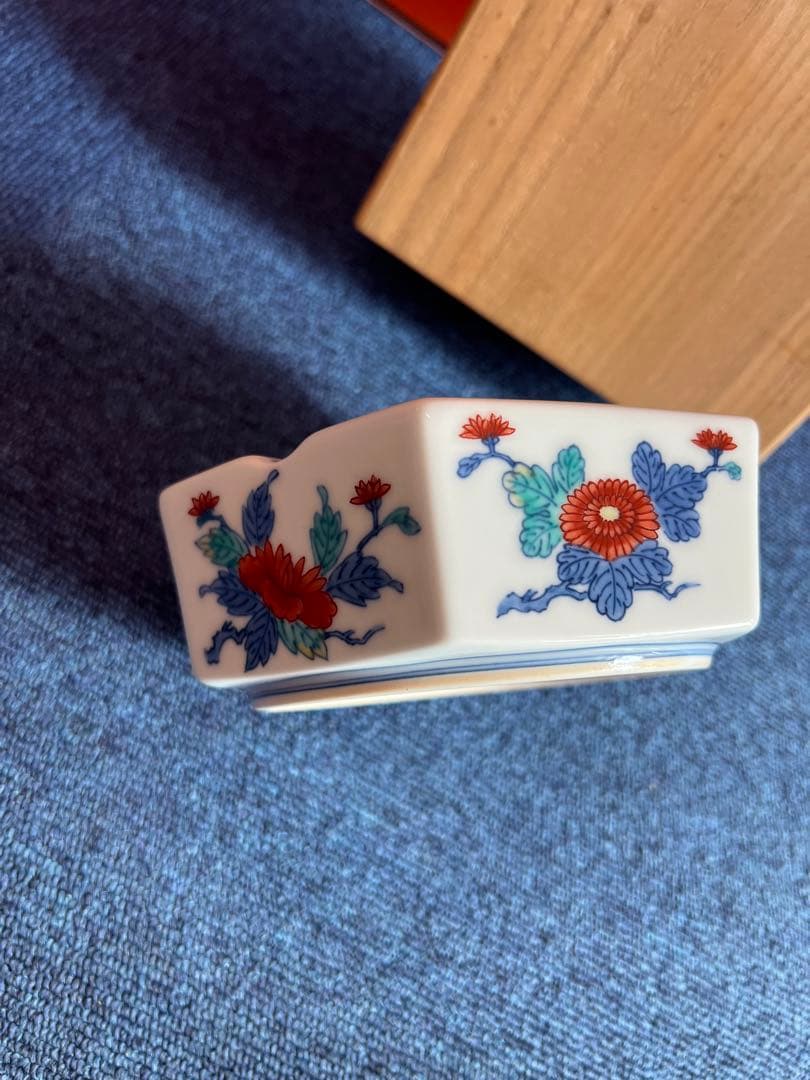 1479 今右衞門　錦花絵　灰皿　未使用