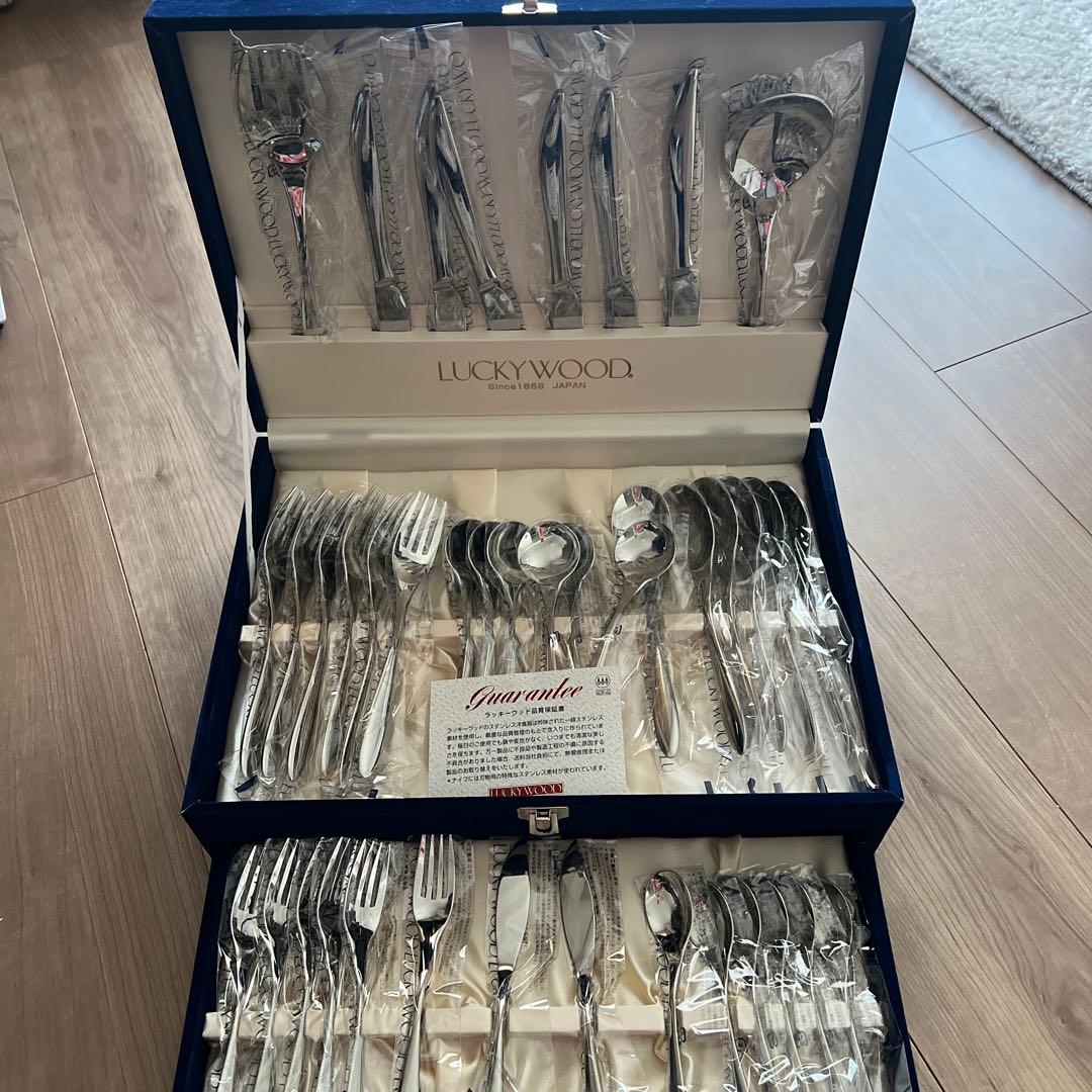 ラッキーウッド　マリール　カトラリーセット6客用　40ps