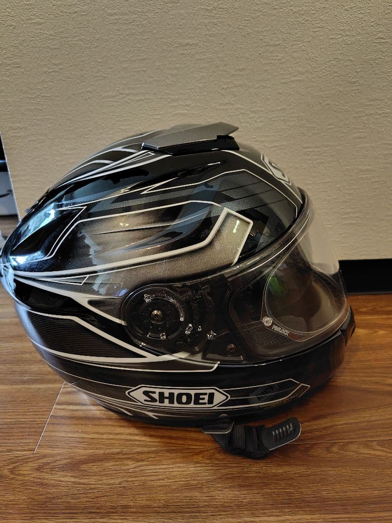 ショウエイ　SHOEI GT-Air 中古
