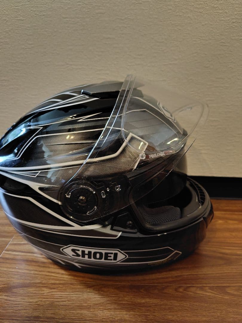 ショウエイ　SHOEI GT-Air 中古