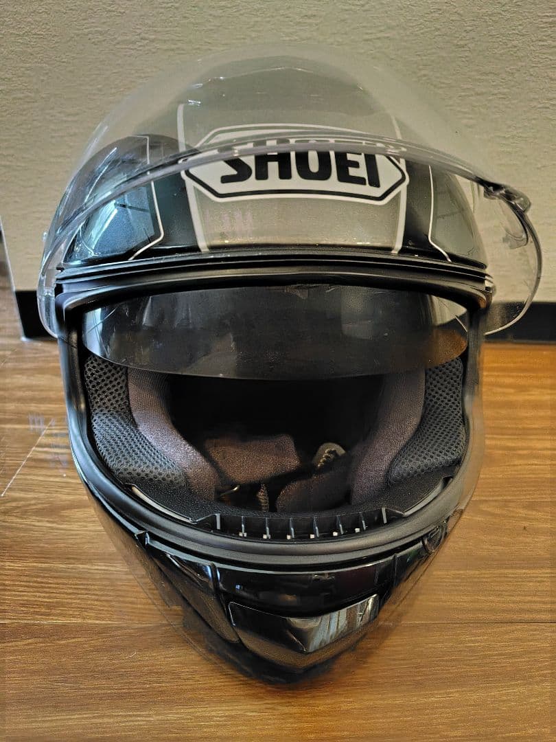 ショウエイ　SHOEI GT-Air 中古