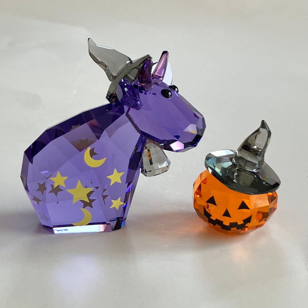 スワロフスキー置物　ハロウィンモー
