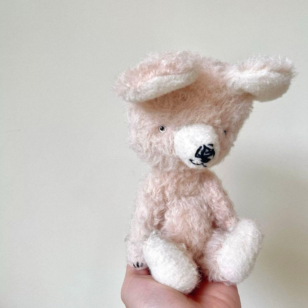 ベイビーピンクのテディベア アーティストベア 海外作家様 ハンドメイド くま