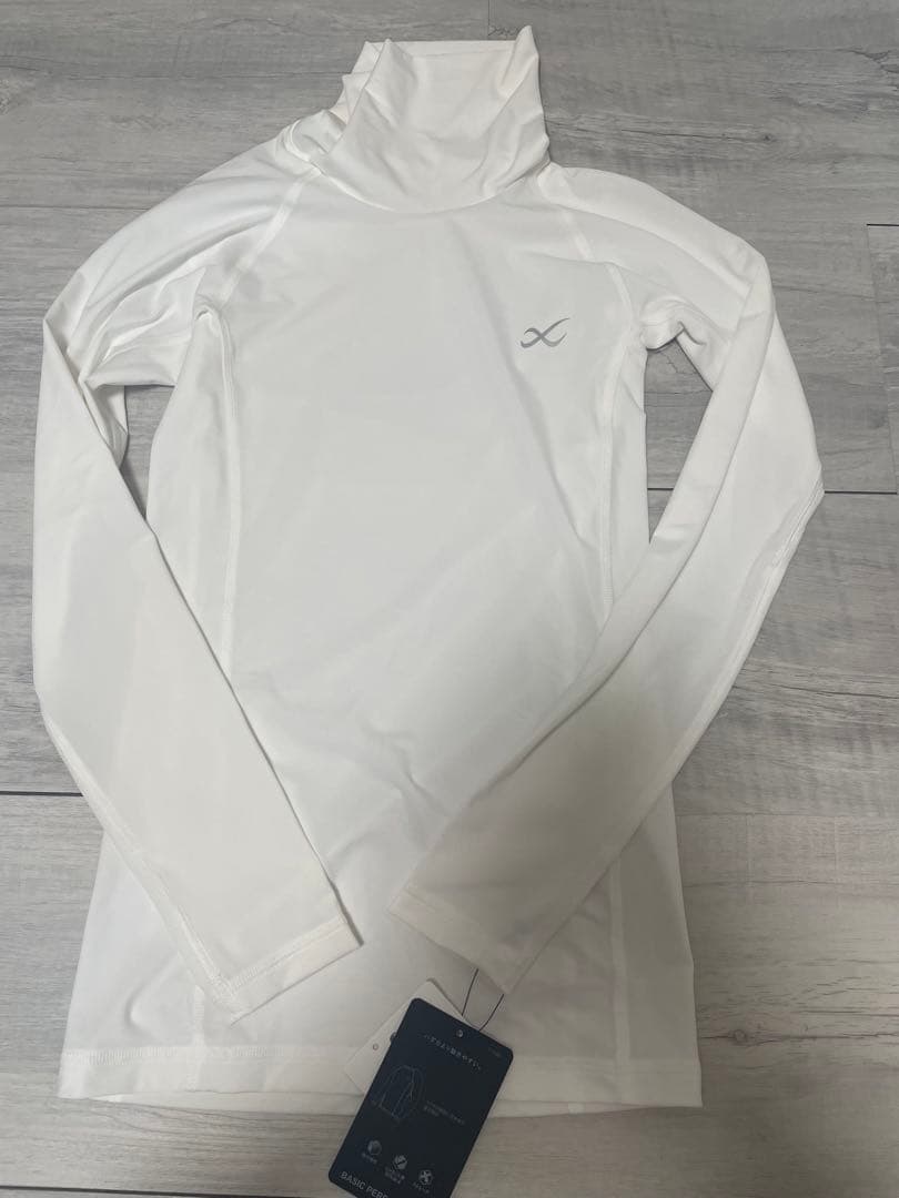 新品CW-XワコールS UV長袖 ハイネック セカンドボディ レディース　白