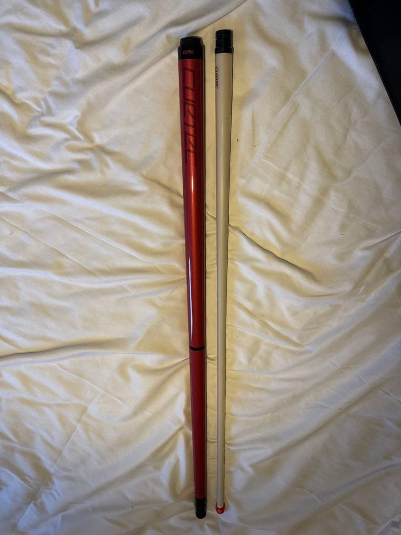 ビリヤード　キューテック　Cuetec Avid キュー　赤