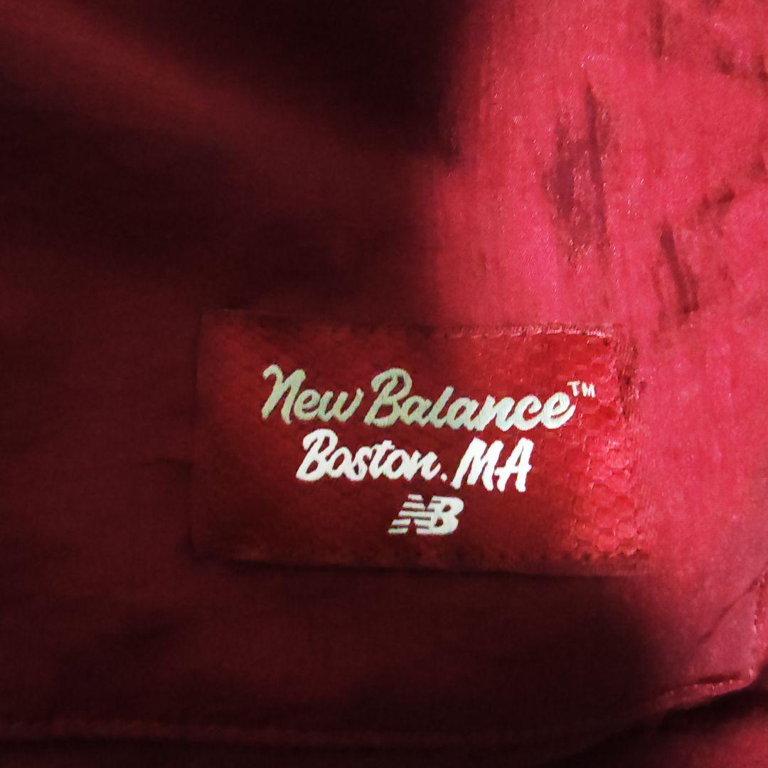 New Balance MA-1ジャケット リバーシブル　 ベージュ・赤