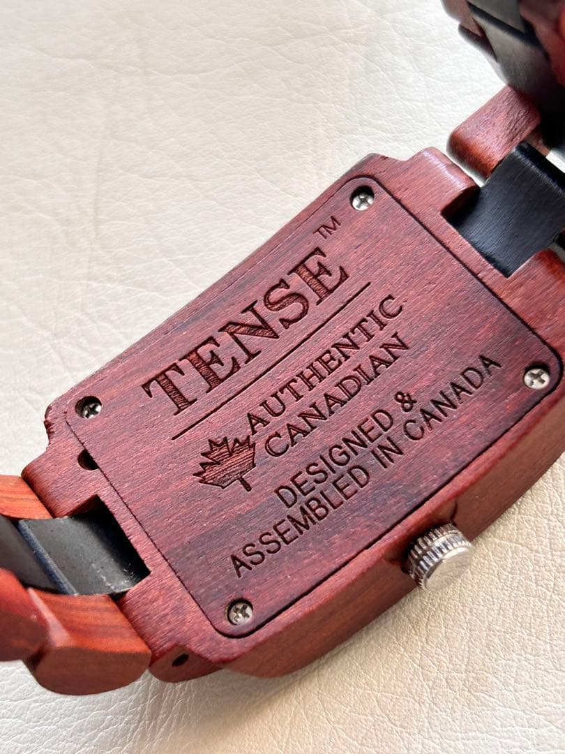 TENSE HAWAII木製クオーツ腕時計 カナダメイド稼働品