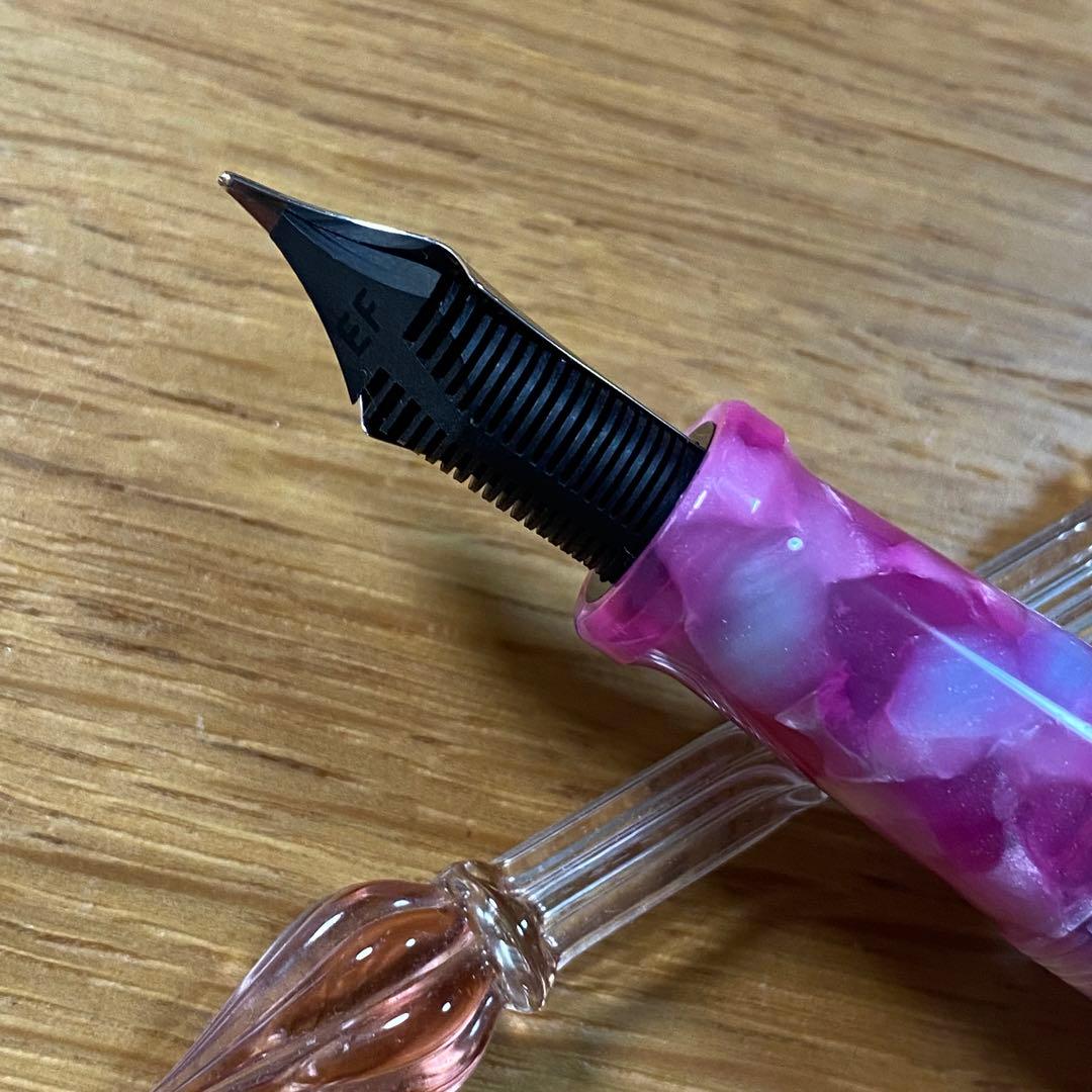 アウロラ 限定万年筆 カレイドスコーピオ ルーチェローザ EF 新品未使用