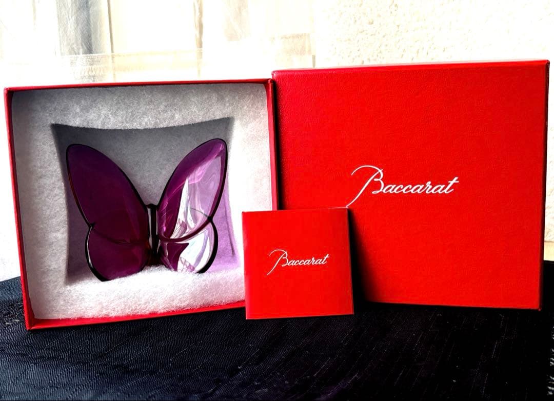 Baccarat バカラ　蝶の置物