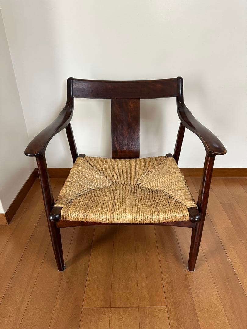 松本民芸家具　椅子　77型曲肘ラッシチェア　アームチェア　シール　作者名あり