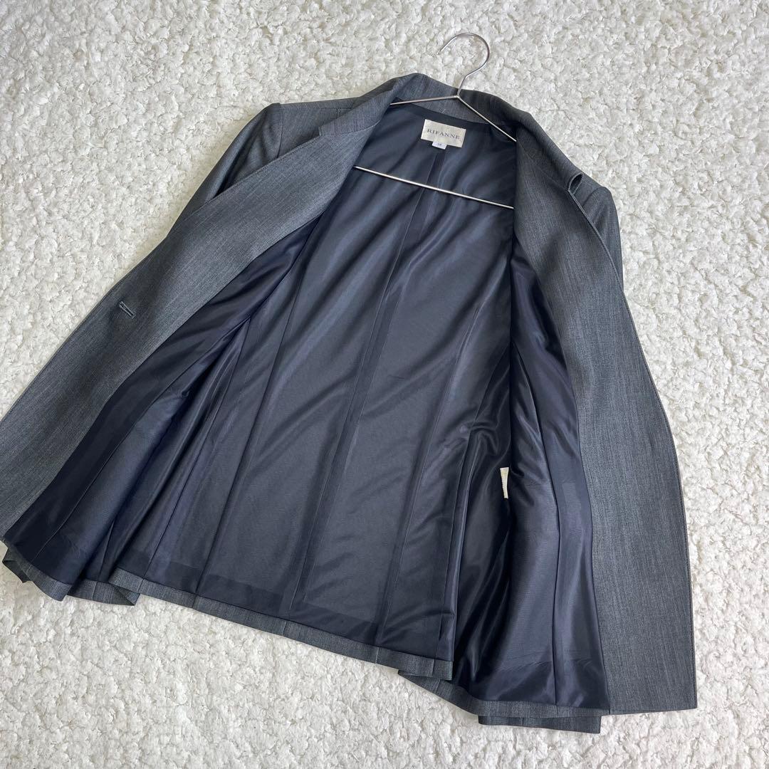 【美品】 リファンネ タック入 セットアップ スーツ 15号 大きいサイズ