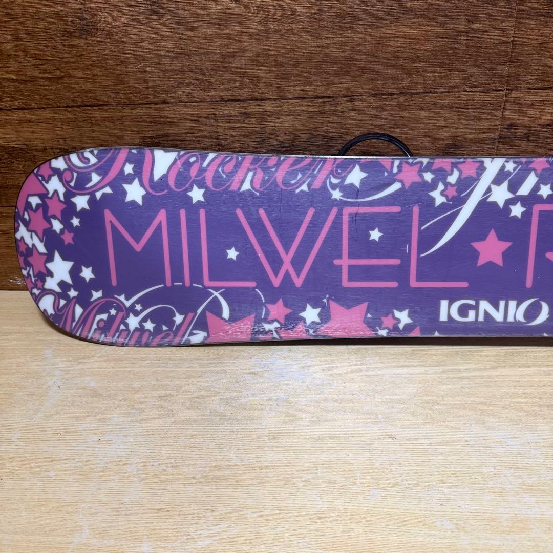 初心者オススメ　IGNIOレディース　スノーボード　3点　メンテ済み　かわいい