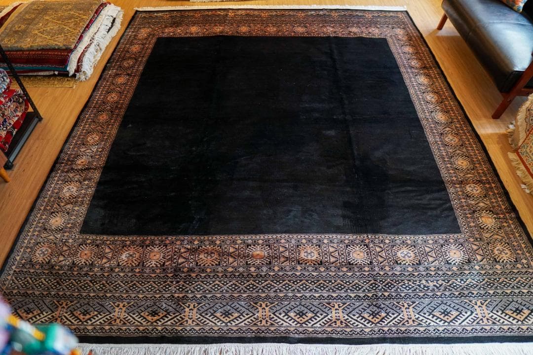 パキスタン手織り絨毯 293×254cm