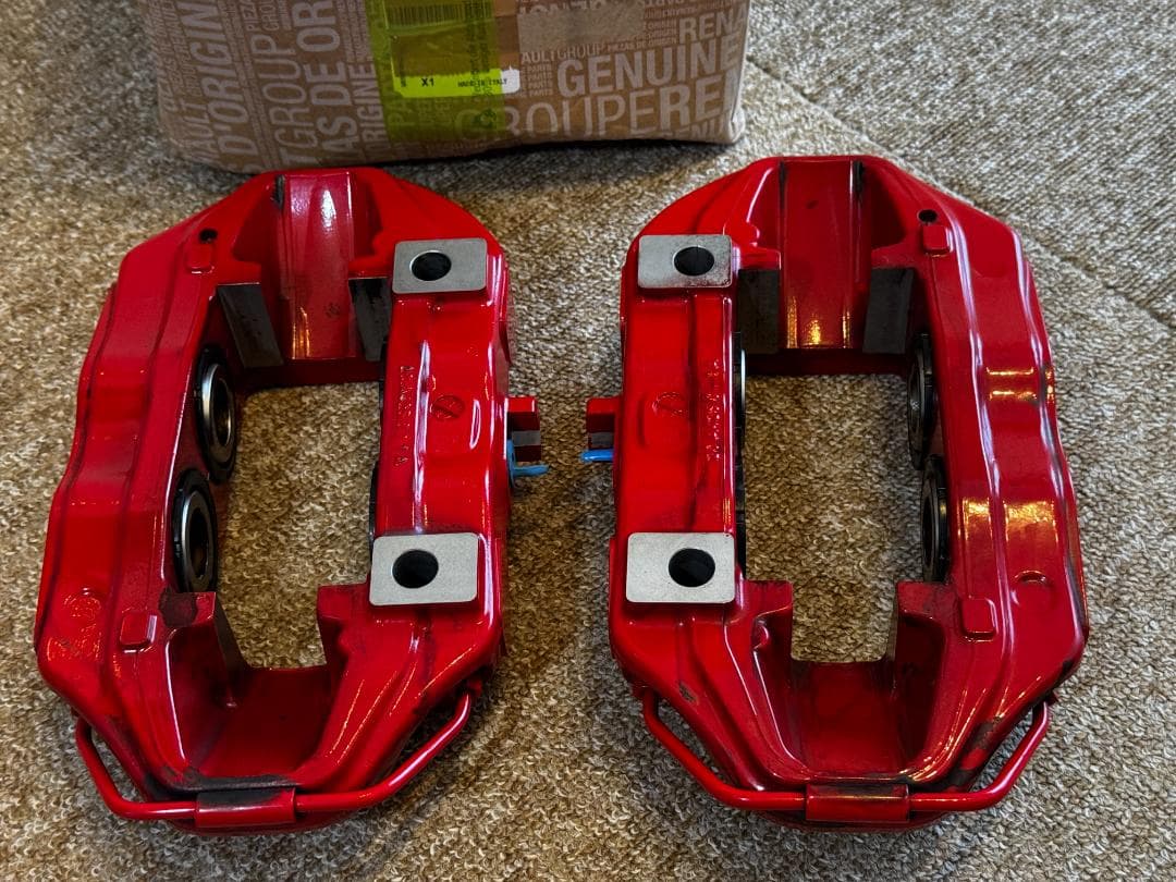 ルノー メガーヌ 4RS トロフィー ブレンボ Brembo キャリパー