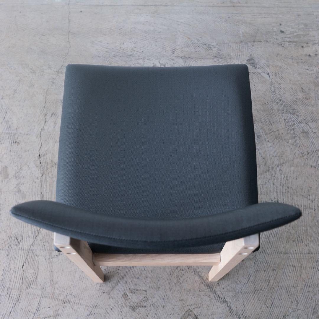 ダークグレー ダイニングチェア