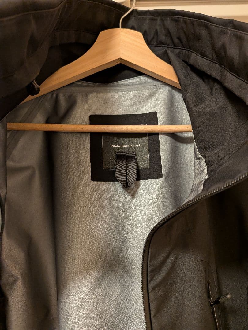 デサント　クレアス　ゴアテックス