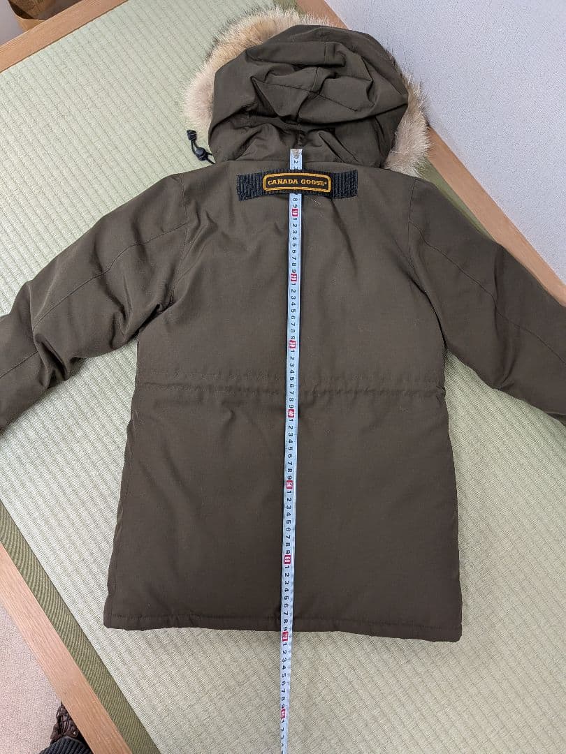   ダウンジャケット Mサイズ オリーブ