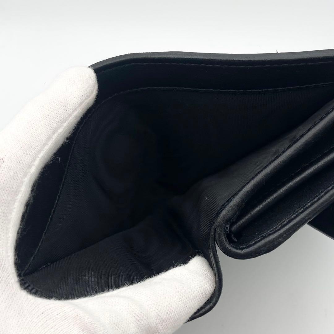 超極美品● ミュウミュウ 折り財布 3つ折り マテラッセ ブラック レザー 現行