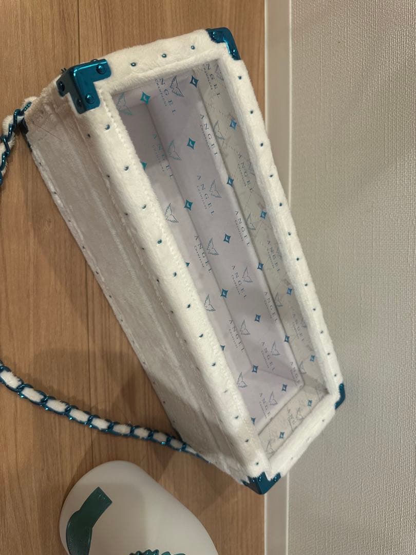 エンジェル ドゥミセック 750mlホワイトデー限定デザイン箱有り