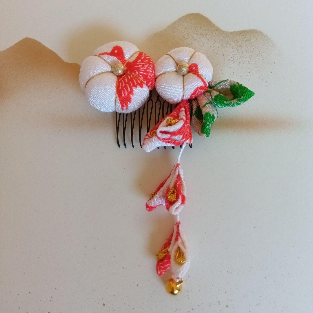 【七五三No.79】鶴梅②簪（蕾房三段＋金鈴）