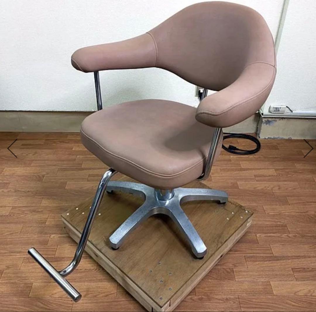 オオヒロ 『FINEライトブラウン』 美容室スタイリングチェア大広製作所