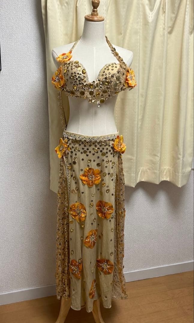 オレンジ金色マンドゥーハ　ベリーダンス衣装美品