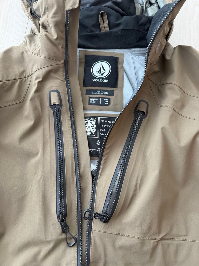 21-22 VOLCOM GUCH STRETCHGORE JKT 色DTK