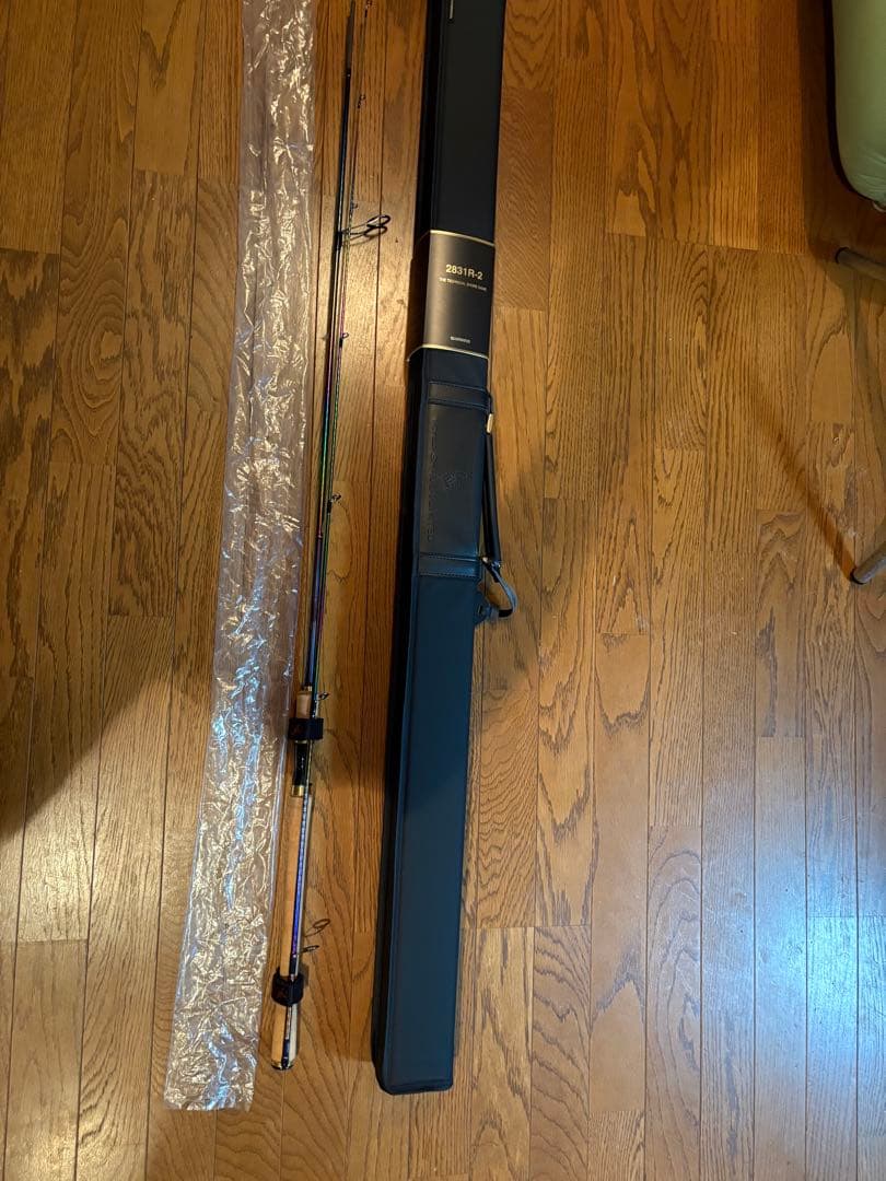 【微使用品】ワールドシャウラリミテッド　2831R-2