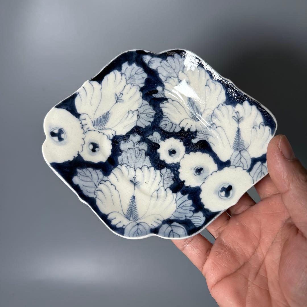 明治時代　アンティーク食器　染付花草文様　変形皿　9枚　古器を楽しむ