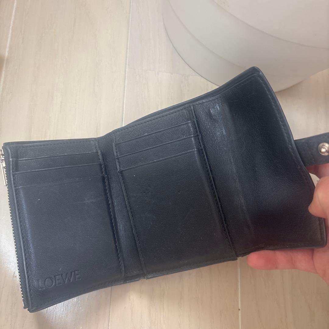 ロエベ　三つ折り　財布