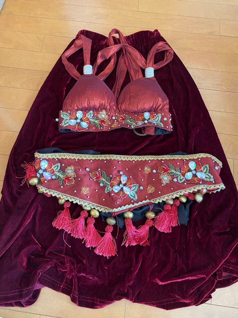 ベリーダンス セットアップ 赤　トライバル