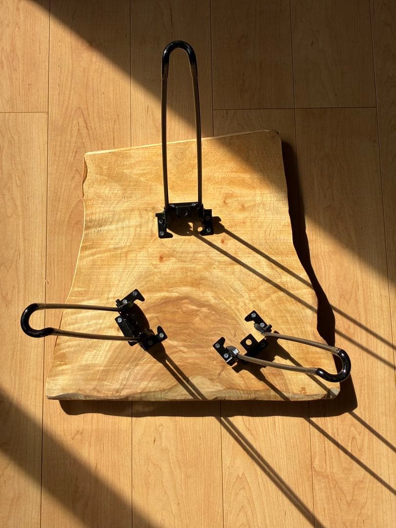 【現品限り】国産楠（くすのき） 無垢一枚板サイドテーブル｜天然木の表情を楽しむ