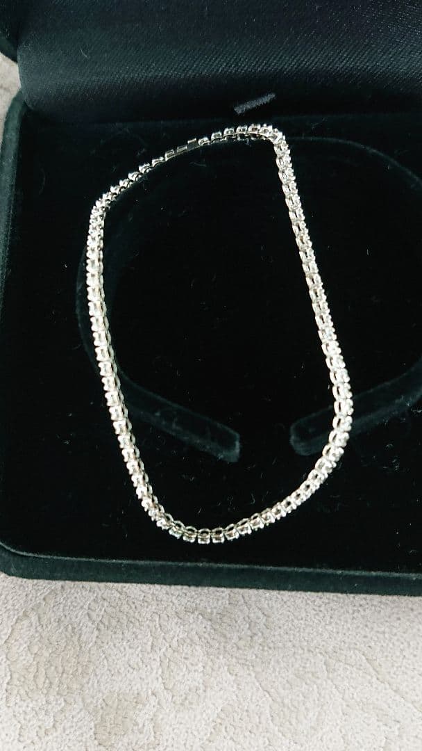 リリーk18 1ctダイヤモンドブレスレット