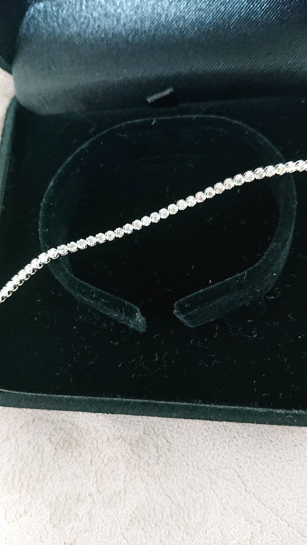 リリーk18 1ctダイヤモンドブレスレット