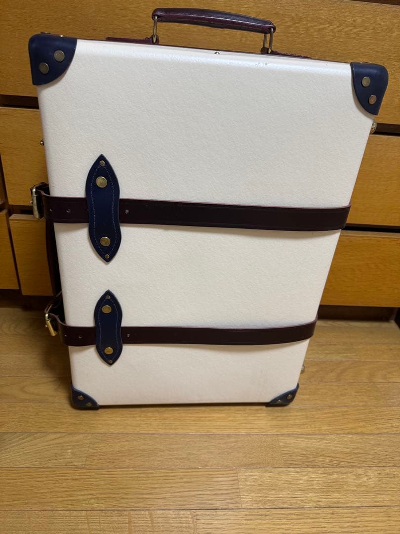 グローブトロッター　ロイヤルスイートⅡ