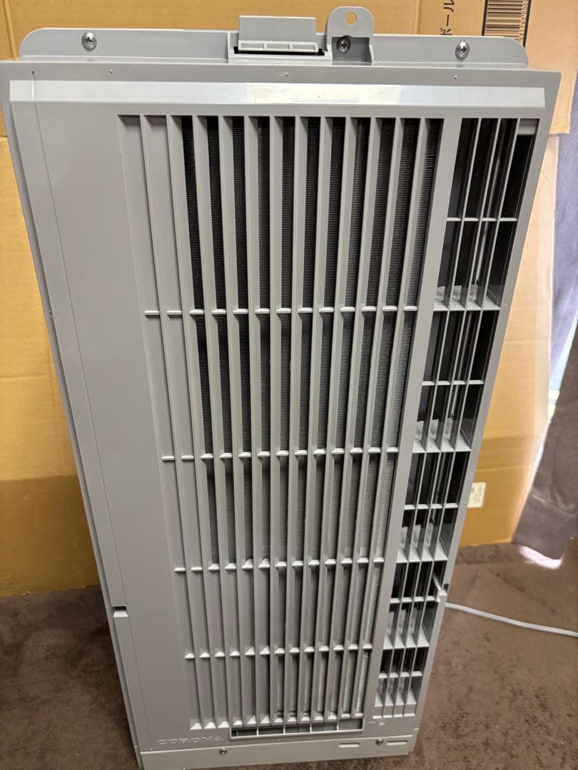 コロナ ルームエアコン　ウインド形冷房専用　CW-1623R 2023年製