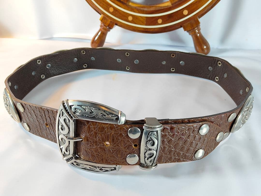 【Vintage】NANNI　イタリア製　高級コンチョドレスベルト 本革正規品