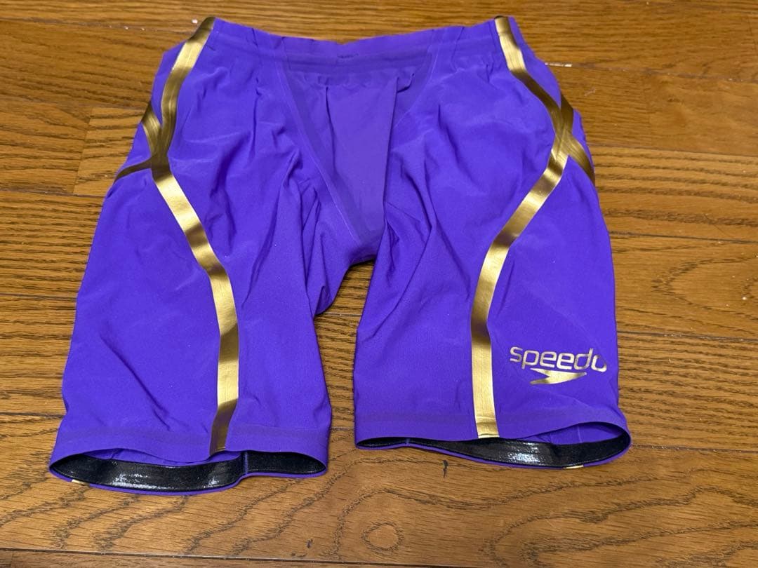 スピード　高速水着　競泳水着　ファーストスキン　レーザーレーサー　M